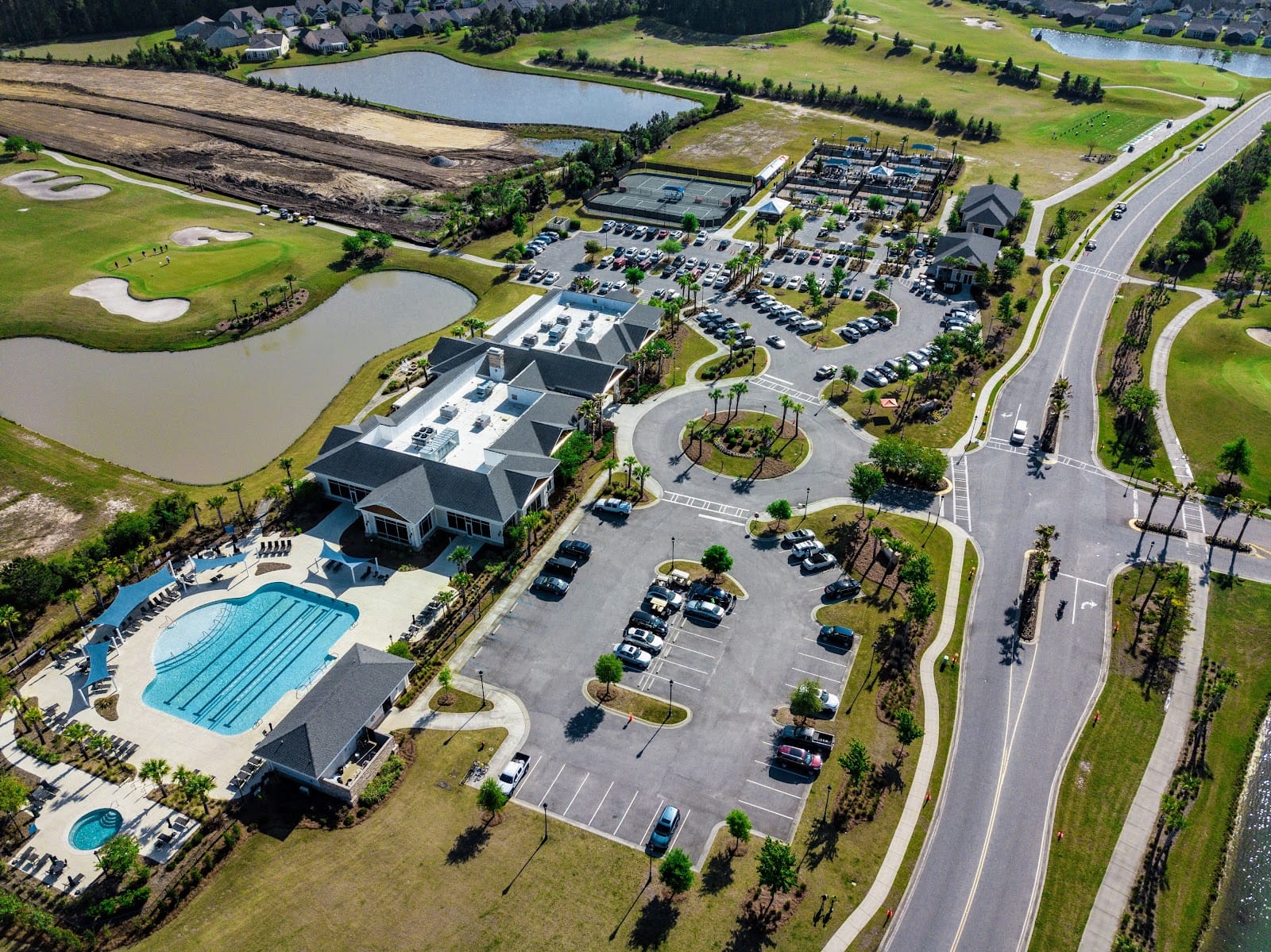 Argent Lakes Golf Clubhouse