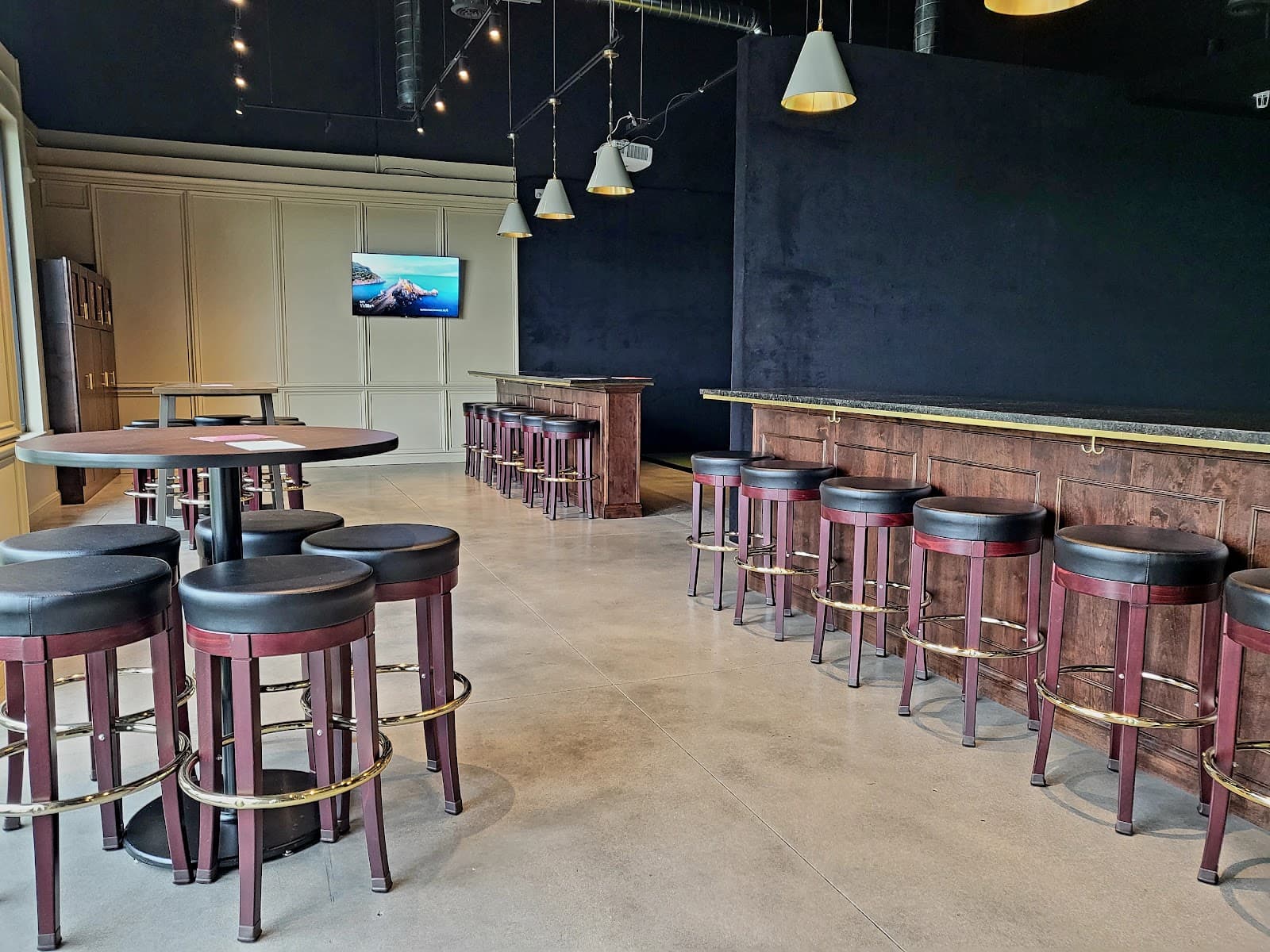 SuperFly Golf Lounge - Littleton