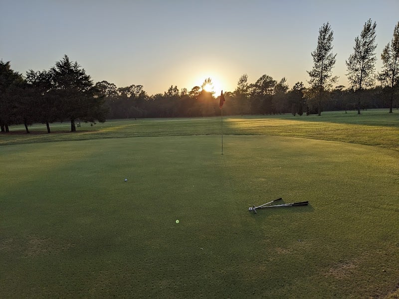 Stenger’s Shamrock Farms Par 3 Golf Course