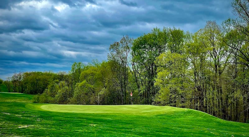 Bec-Wood Hills Golf Course Inc - premium view