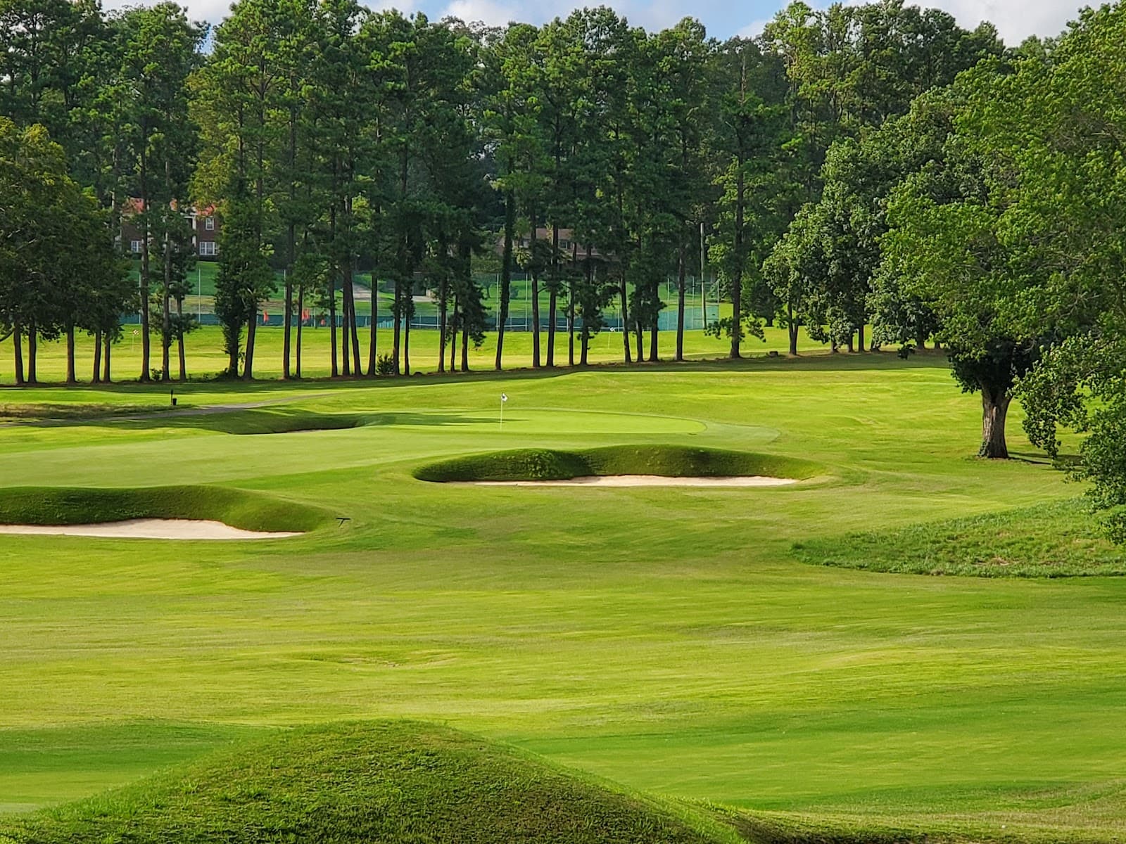 Holston Hills Country Club - Official facility view
