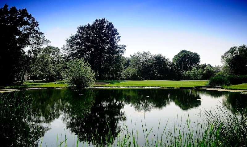 Briardale Greens Golf Course - premium view