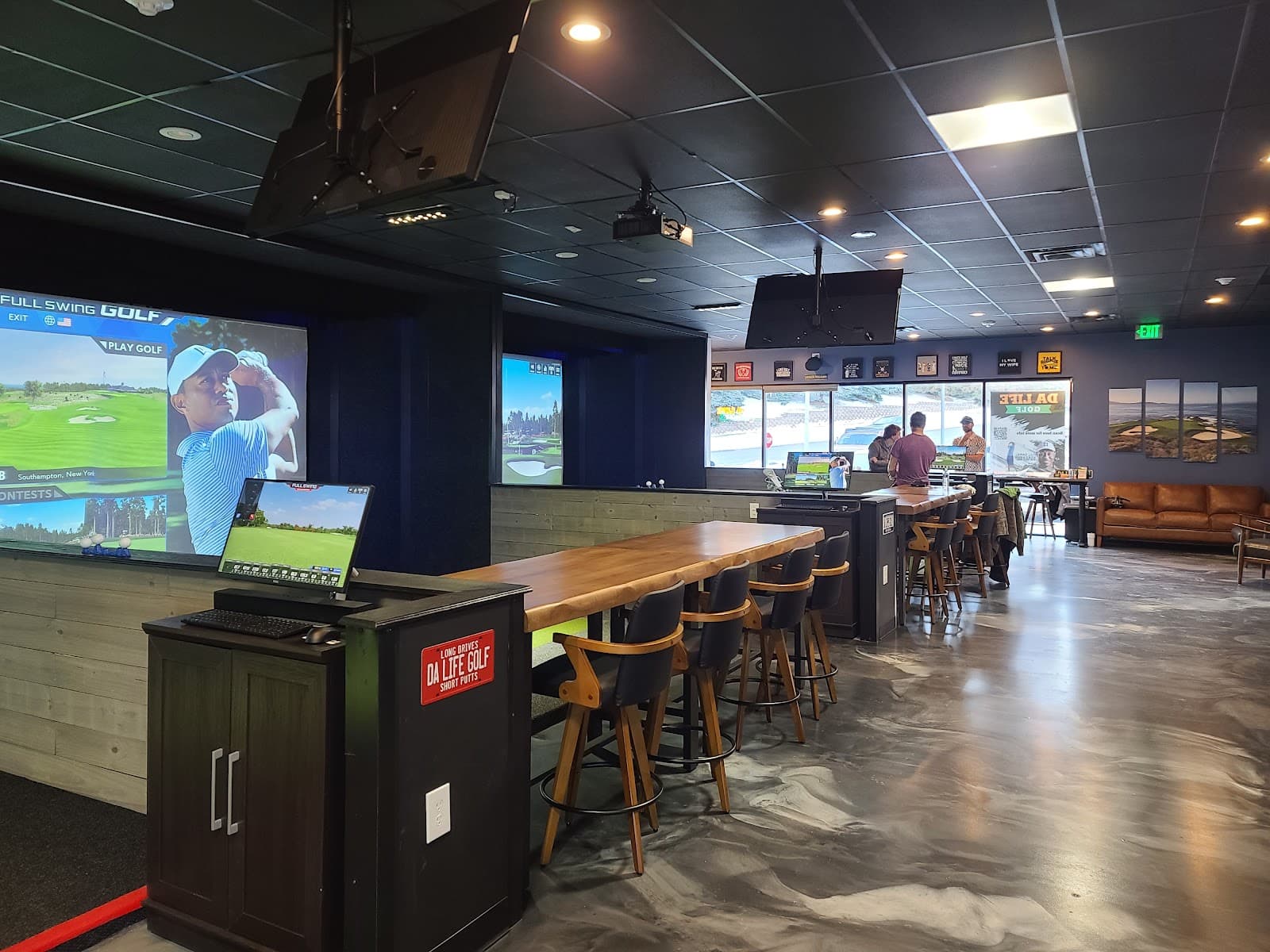 DA LIFE GOLF & EVENT CENTER