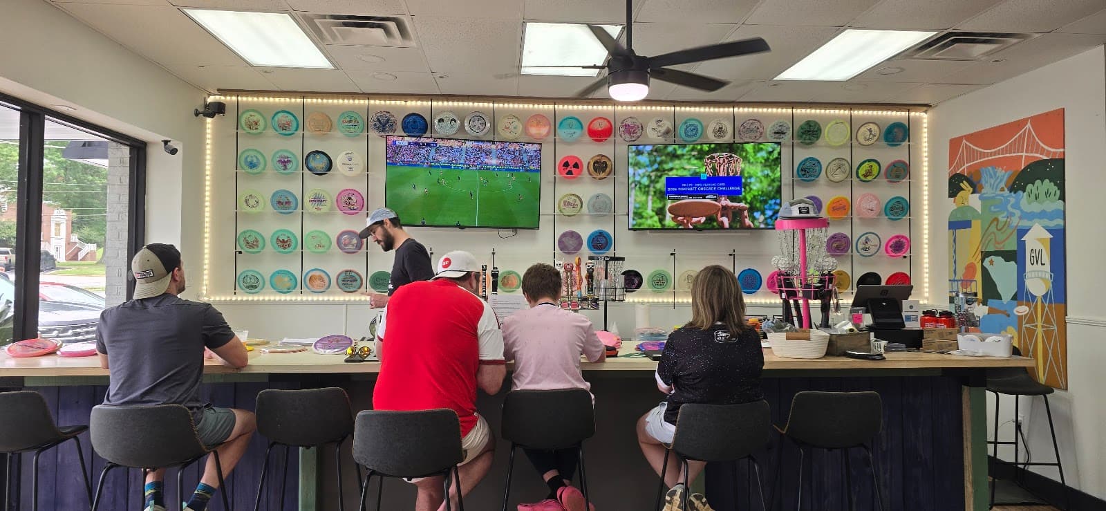 Another Round Greenville - Disc Golf Shop and Taproom - premium view