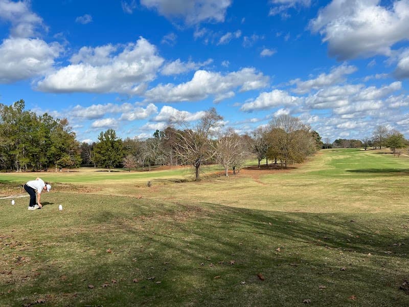 White Plains Golf Club