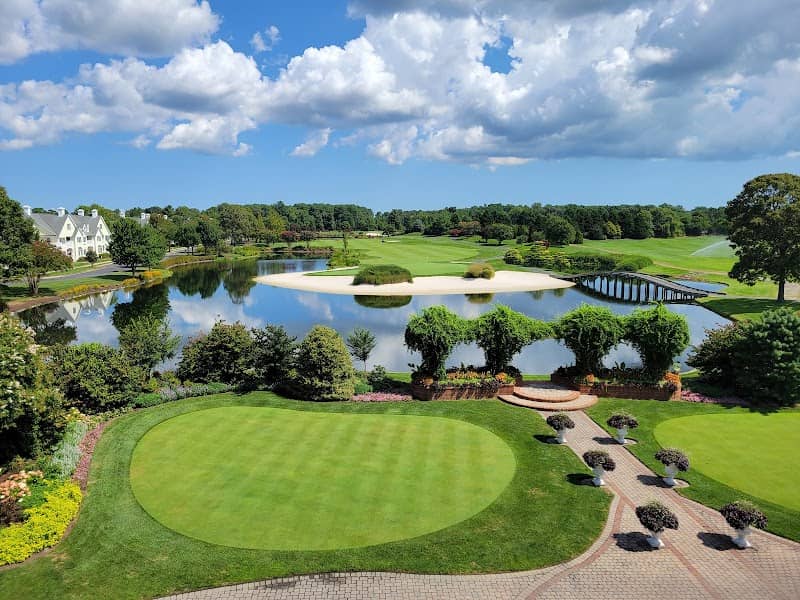 Baywood Greens Golf Course and Clubhouse