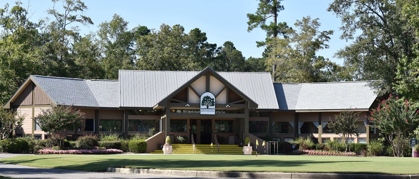 River Oaks Golf Club