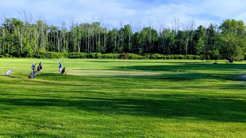 Grandview Bay Golf Course & The Lucy Goose Bar & Grill