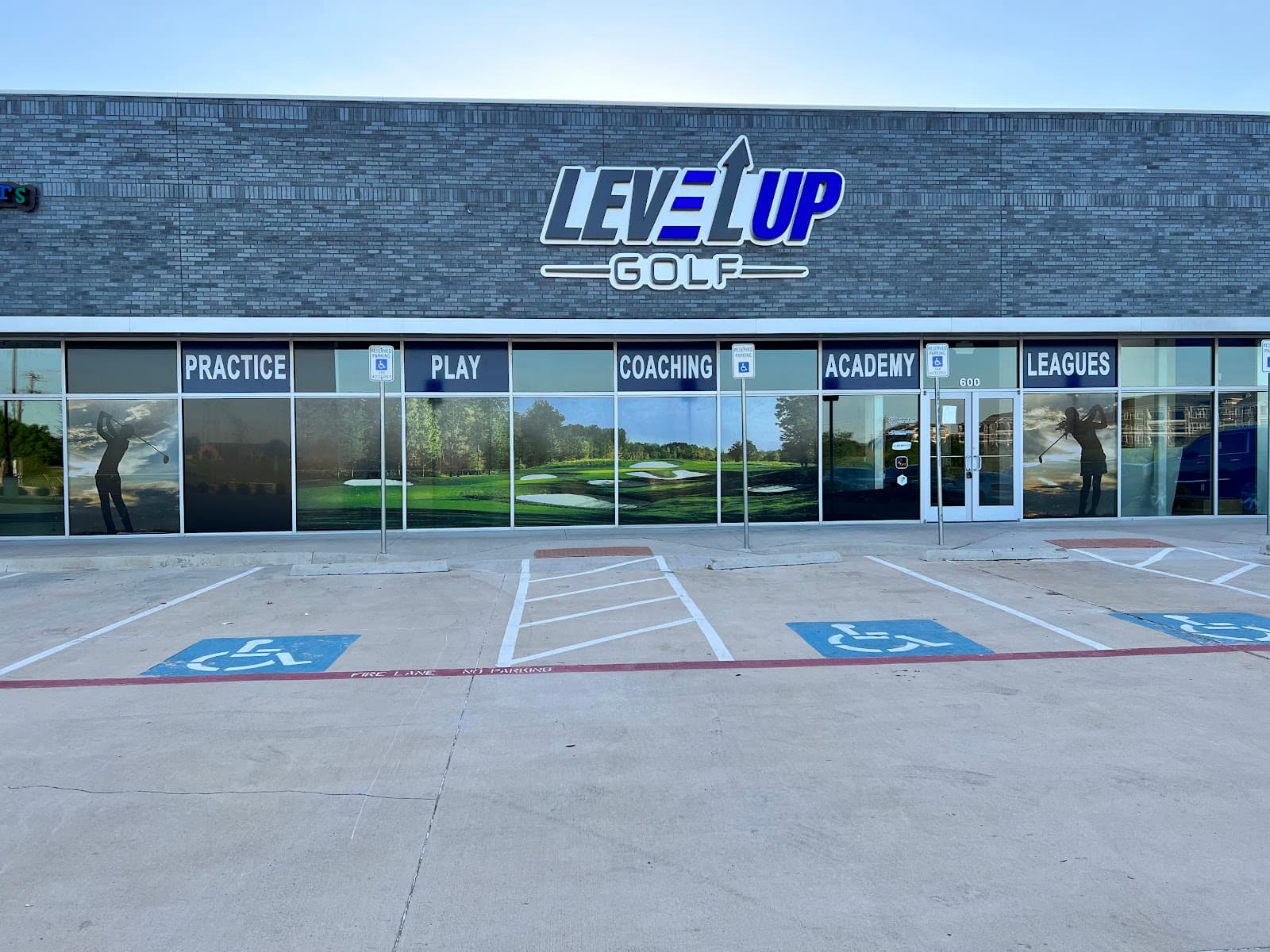 Level Up Golf - premium view